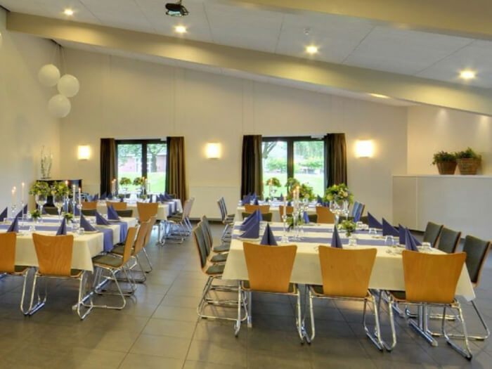 Vakantiewoning in Stadskanaal (Drenthe) voor 150 personen met 28 slaapkamers.