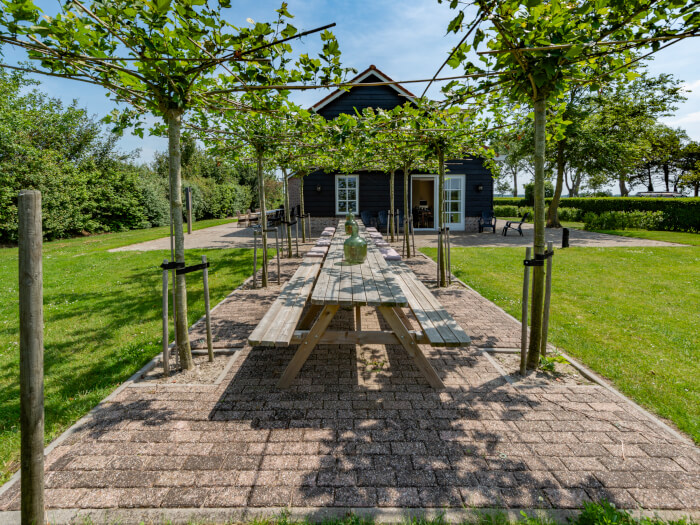 Vakantiewoning in Noordwelle (Zeeland) voor 20 personen met 9 slaapkamers.