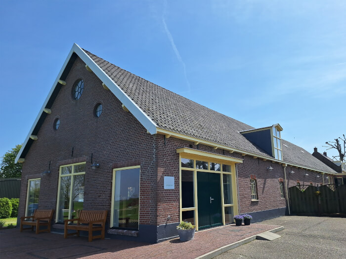 Vakantiewoning in Maasland (Zuid-Holland) voor 32 personen met 10 slaapkamers.