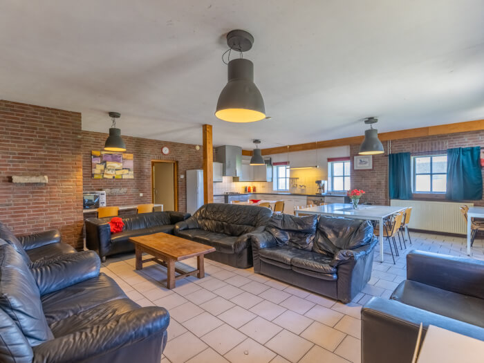 Vakantiewoning in Sint Geertruid (Limburg) voor 25 personen met 7 slaapkamers.