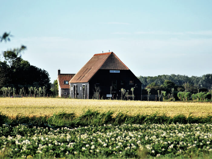 Vakantiewoning in Oostkapelle (Zeeland) voor 20 personen met 9 slaapkamers.