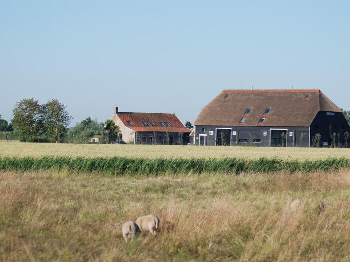 Vakantiewoning in Oostkapelle (Zeeland) voor 20 personen met 9 slaapkamers.