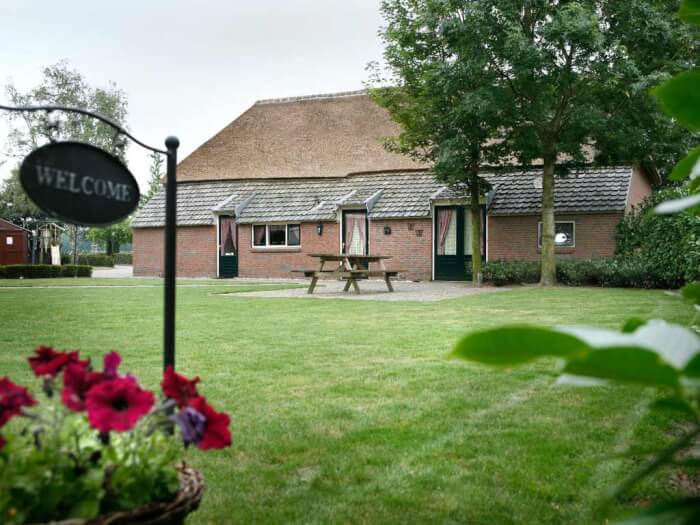 Vakantiewoning in Moergestel (Noord-Brabant) voor 14 personen met 5 slaapkamers.