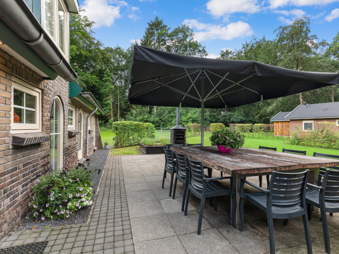 Vakantiewoning in Zelhem (Gelderland) voor 12 personen met 4 slaapkamers.
