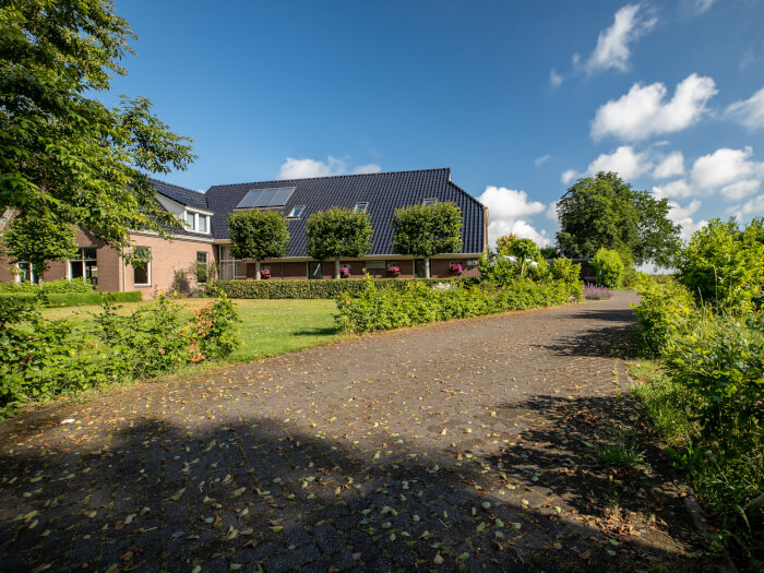 Vakantiewoning in Pesse (Drenthe) voor 12 personen met 8 slaapkamers.