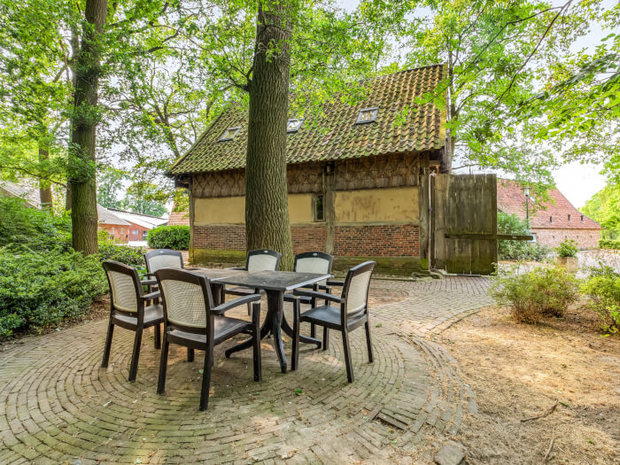 Vakantiewoning in Hezingen (Overijssel) voor 10 personen met 4 slaapkamers.
