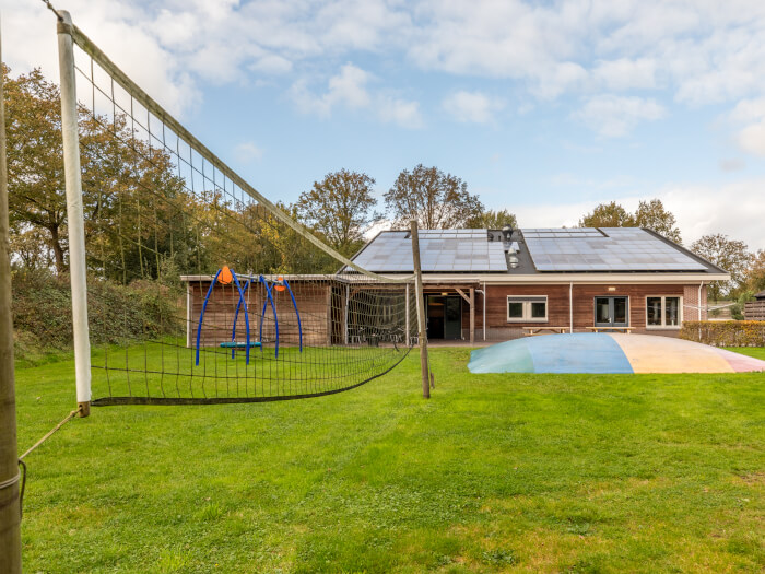 Vakantiewoning in Havelte (Drenthe) voor 40 personen met 13 slaapkamers.