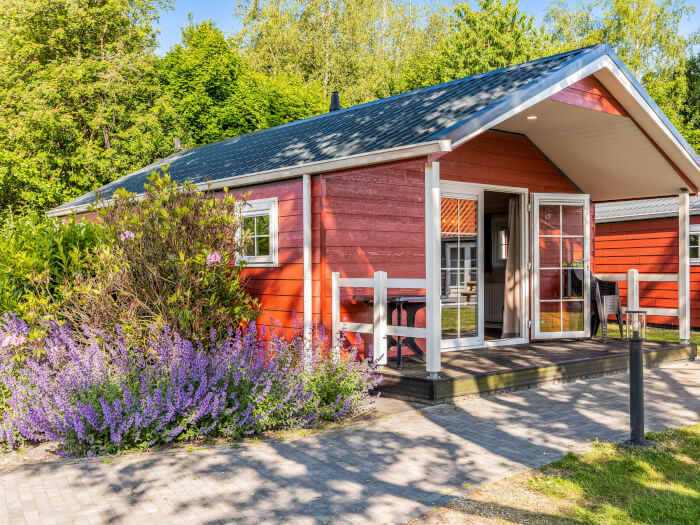 Vakantiewoning in Nunspeet (Gelderland) voor 30 personen met 15 slaapkamers.