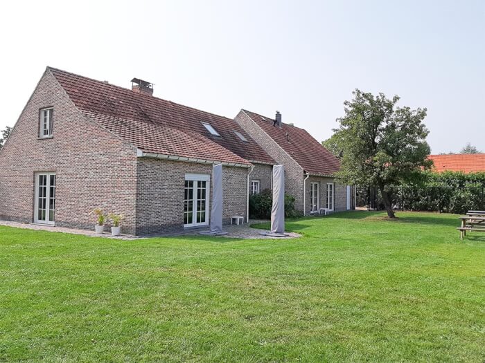 Vakantiewoning in Kalmthout (Noord-Brabant) voor 28 personen met 8 slaapkamers.