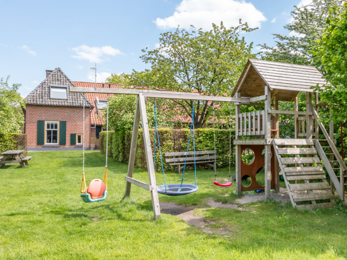 Vakantiewoning in Aalten (Gelderland) voor 19 personen met 7 slaapkamers.