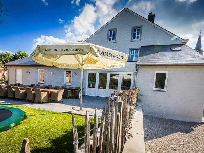 Vakantiewoning in Teuven (Limburg) voor 30 personen met 12 slaapkamers.