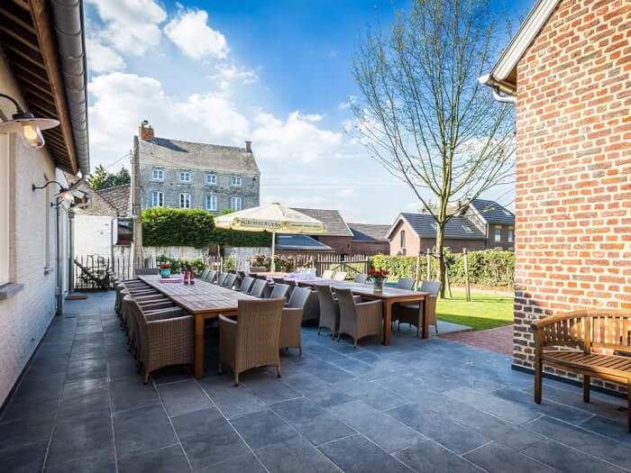 Vakantiewoning in Teuven (Limburg) voor 30 personen met 12 slaapkamers.