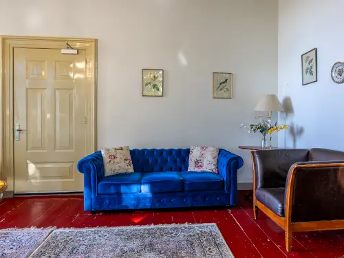 Exclusieve vakantiewoning inclusief privé binnenzwembad, bubbelbad & sauna