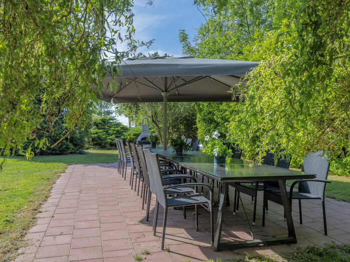 Vakantiewoning in Oostwold (Groningen) voor 20 personen met 9 slaapkamers.