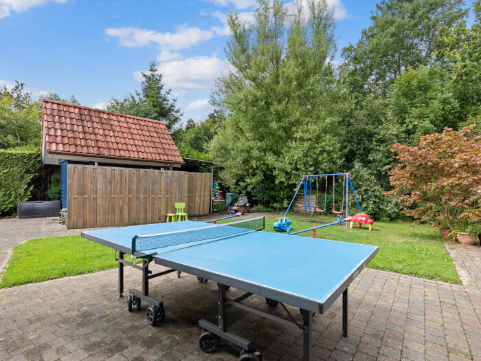 Vakantiewoning in Zeewolde (Flevoland) voor 16 personen met 5 slaapkamers.