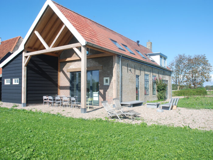 Vakantiewoning in Oostkapelle (Zeeland) voor 10 personen met 5 slaapkamers.