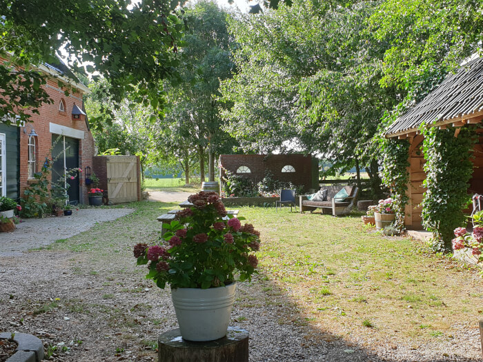 Vakantiewoning in Ulrum (Groningen) voor 10 personen met 5 slaapkamers.