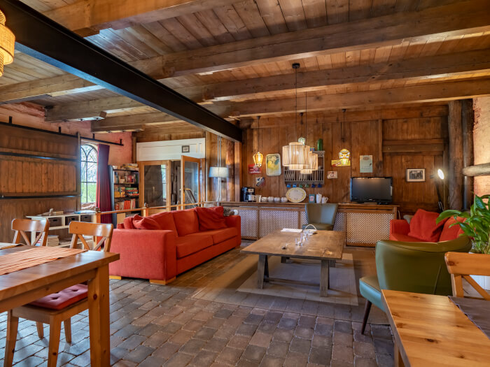 Vakantiewoning in Ulrum (Groningen) voor 10 personen met 5 slaapkamers.