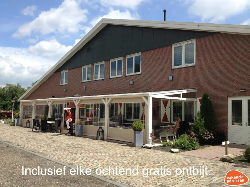 Vakantiewoning in Hollandscheveld (Drenthe) voor 20 personen met 6 slaapkamers.