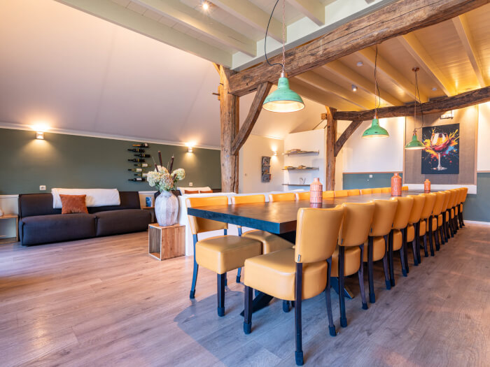Vakantiewoning in Ruinerwold (Drenthe) voor 25 personen met 9 slaapkamers.