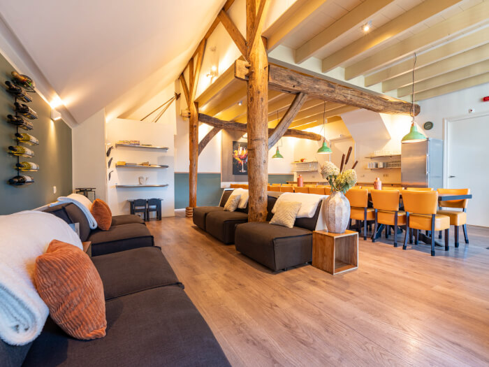 Vakantiewoning in Ruinerwold (Drenthe) voor 11 personen met 4 slaapkamers.