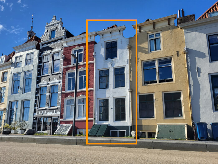 Vakantiewoning in Vlissingen (Zeeland) voor 18 personen met 6 slaapkamers.