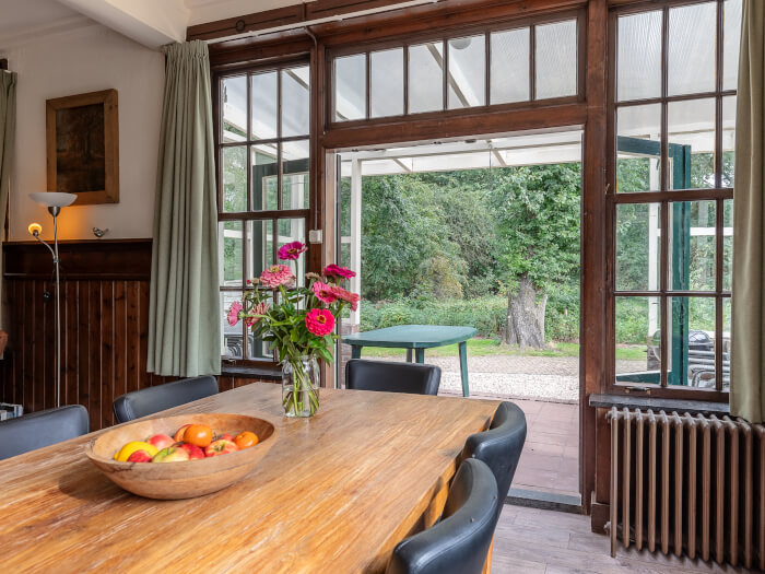 Vakantiewoning in Otterlo (Gelderland) voor 10 personen met 4 slaapkamers.