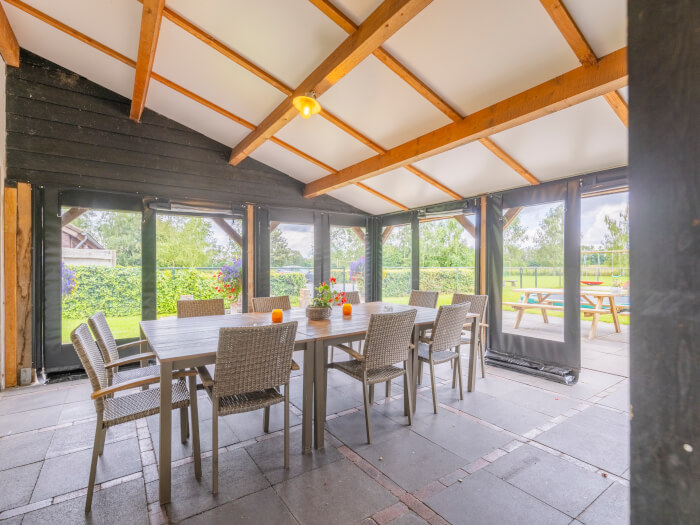 Vakantiewoning in Asten (Noord-Brabant) voor 20 personen met 8 slaapkamers.