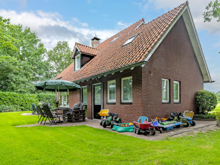 Vakantiewoning in Rossum (Overijssel) voor 14 personen met 6 slaapkamers.