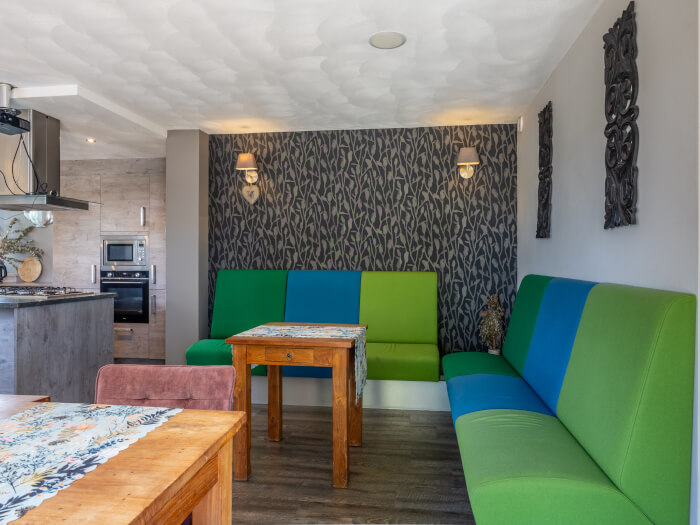 Vakantiewoning in Hoevelaken (Gelderland) voor 14 personen met 5 slaapkamers.