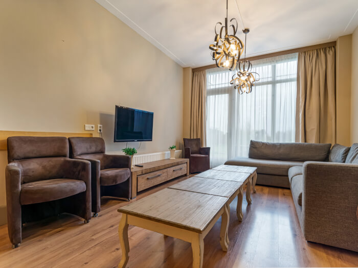 Vakantiewoning in Beemster (Noord-Holland) voor 22 personen met 8 slaapkamers.