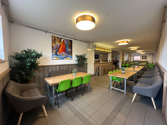 Vakantiewoning in Haaksbergen (Overijssel) voor 51 personen met 6 slaapkamers.