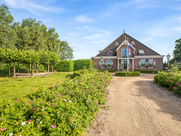 Vakantiewoning in Katwoude (Noord-Holland) voor 13 personen met 5 slaapkamers.