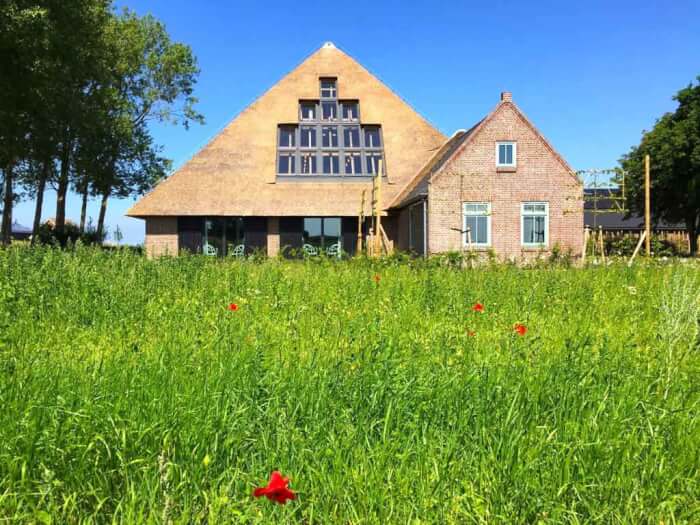 Vakantiewoning in Hippolytushoef (Noord-Holland) voor 28 personen met 15 slaapkamers.