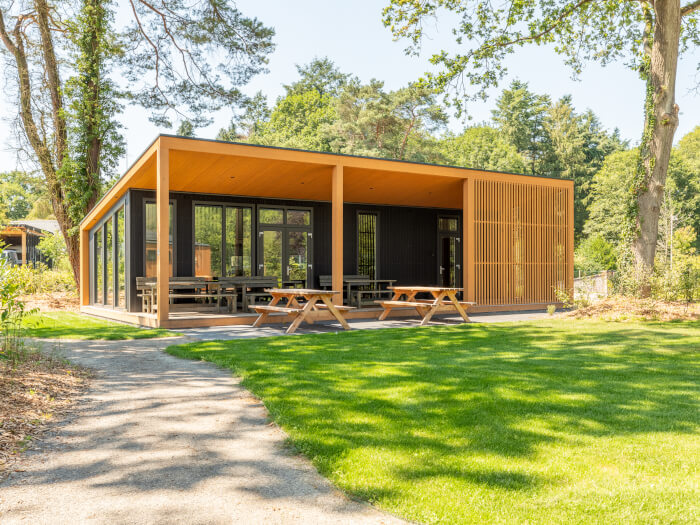 Vakantiewoning in Oudleusen (Overijssel) voor 18 personen met 9 slaapkamers.