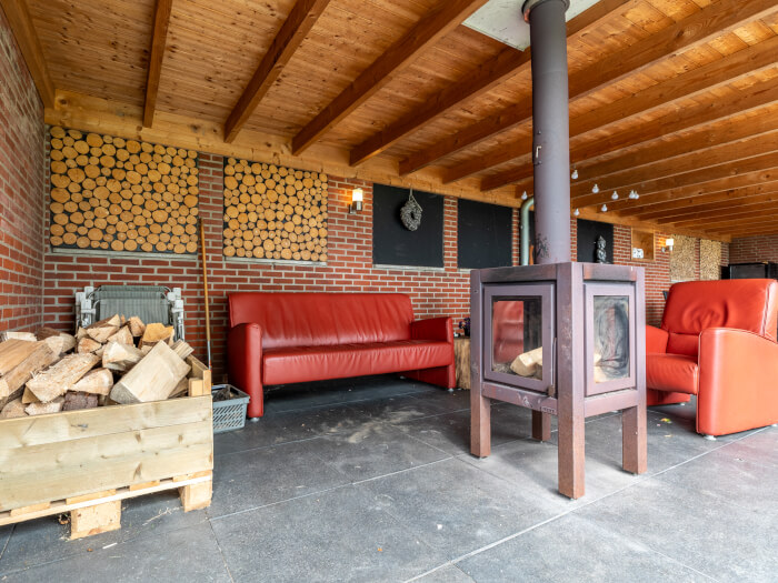 Vakantiewoning in Megchelen (Gelderland) voor 10 personen met 4 slaapkamers.