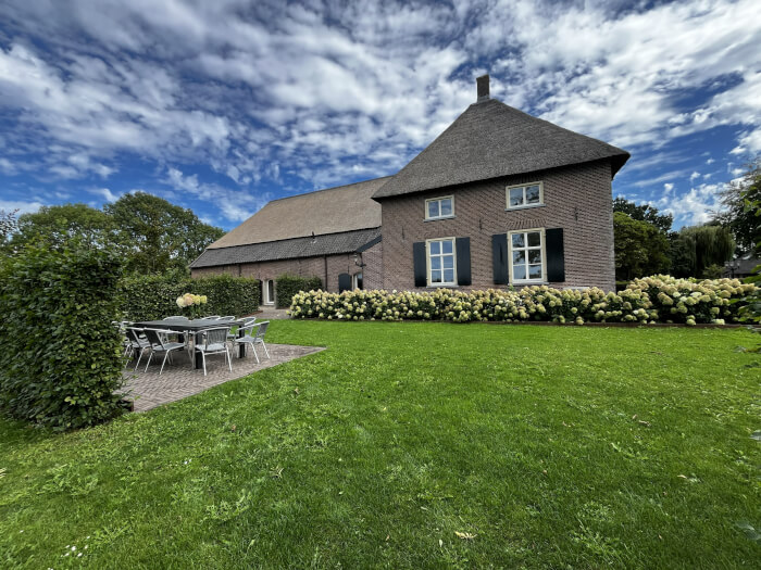 Vakantiewoning in Leur (Gelderland) voor 10 personen met 4 slaapkamers.