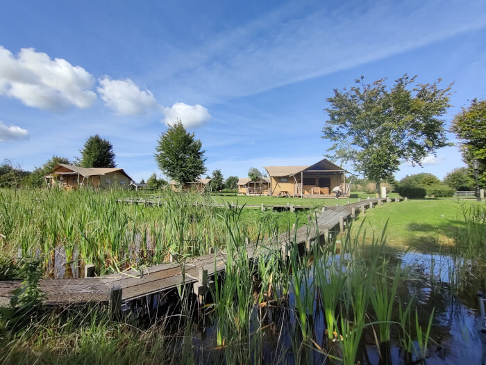 Vakantiewoning in Bant (Flevoland) voor 15 personen met 6 slaapkamers.