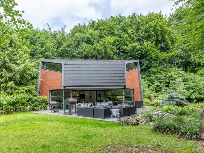 Vakantiewoning in Bennekom (Gelderland) voor 18 personen met 8 slaapkamers.