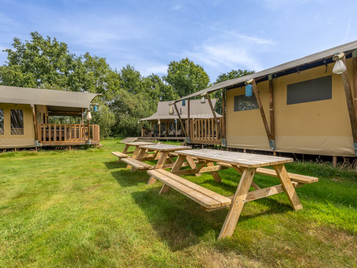 Vakantiewoning in Beltrum (Gelderland) voor 22 personen met 11 slaapkamers.