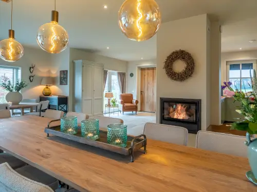 Luxe familiehuis met hottub op een nostalgisch Twents erf