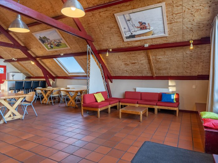Vakantiewoning in Balk (Friesland) voor 40 personen met 7 slaapkamers.