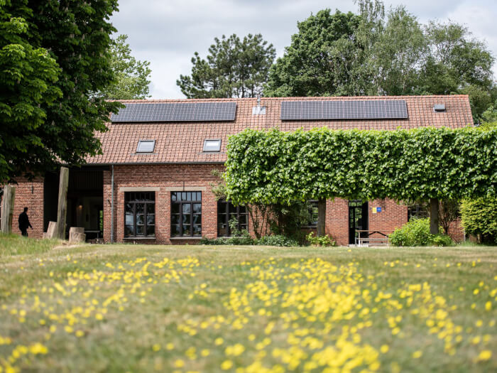 Vakantiewoning in Peer (Belgisch Limburg) voor 24 personen met 9 slaapkamers.