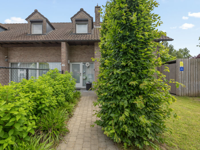 Vakantiewoning in Geistingen (Belgisch Limburg) voor 10 personen met 4 slaapkamers.