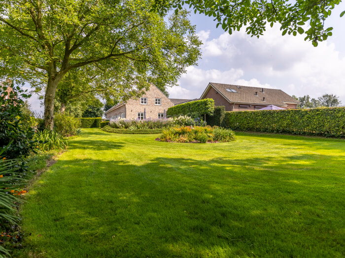 Vakantiewoning in Swalmen (Limburg) voor 24 personen met 8 slaapkamers.