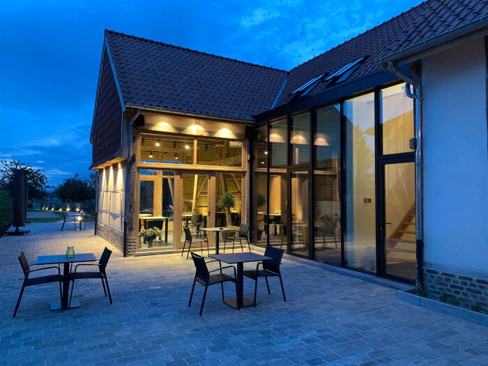 Vakantiewoning in Wellen (Belgisch Limburg) voor 16 personen met 6 slaapkamers.