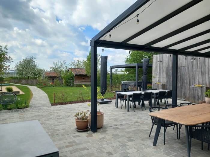 Vakantiewoning in Wellen (Belgisch Limburg) voor 16 personen met 6 slaapkamers.