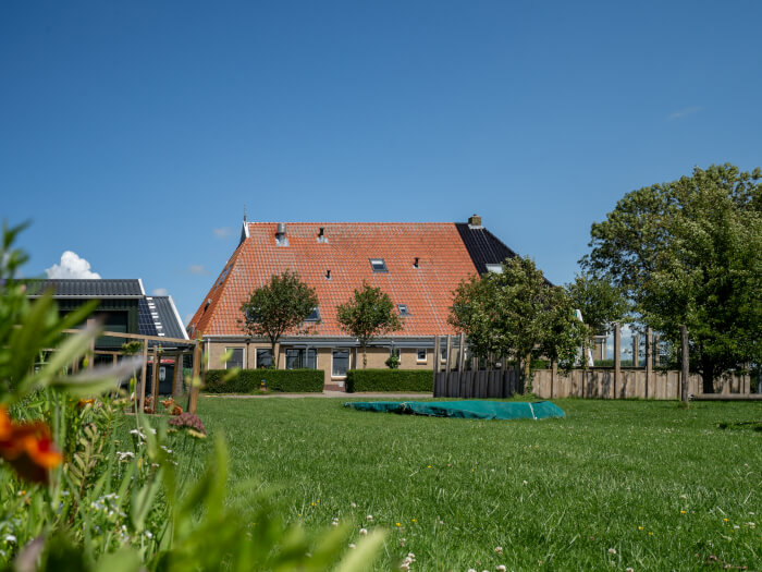 Vakantiewoning in Lollum (Friesland) voor 16 personen met 6 slaapkamers.