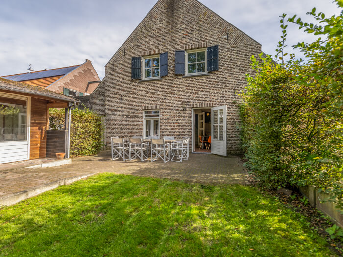 Vakantiewoning in Maasbree (Limburg) voor 9 personen met 4 slaapkamers.