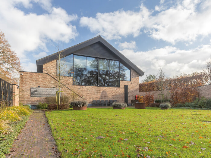 Vakantiewoning in Pelt (Belgisch Limburg) voor 12 personen met 4 slaapkamers.